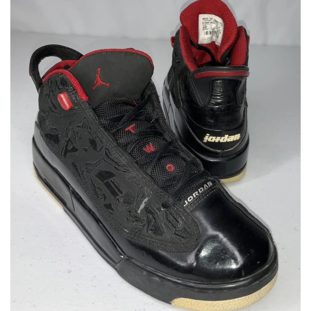 Nike‎ Air Jordan Dub Zero GS Basketball Shoes 6.5Y Black White Red 311047-061